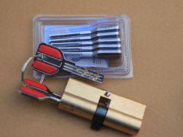 富县24小时上门开锁公司